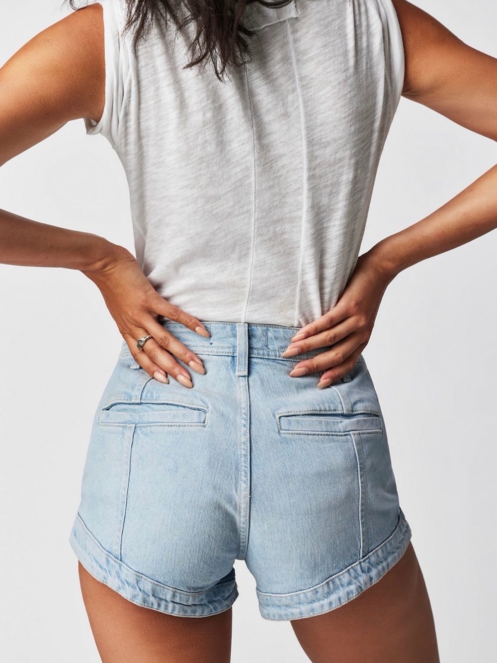NWT Free People CRVY Mona High-Rise Denim Jean Shorts - New Blue - Size 33
